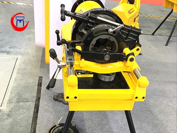 電動套絲機(jī)